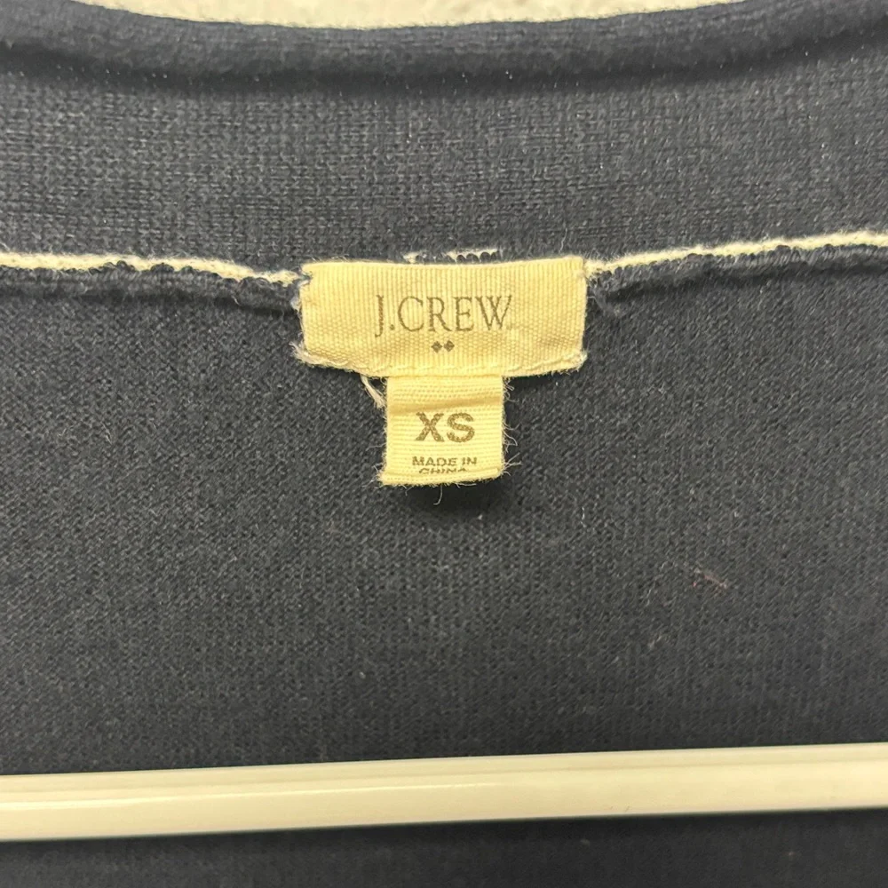 J. Crew Navy Blue W’s XS Cardigan with White Trim. 100% Cotton. Gently Used. - Picture 4 of 10